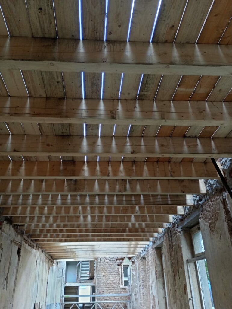 43ef164a-383e-465a-a1ac-89c8b3d2df27