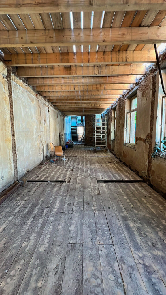 8ACF9826-BBBE-49C6-AE46-D74BB92AADA7