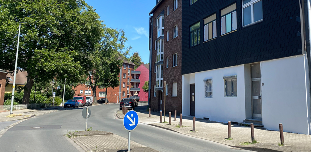 Bildschirmfoto 2022-08-26 um 12.54.24 Seitenansicht eines Kernsaniertem Mehrfamilienhaus in Duisburg
