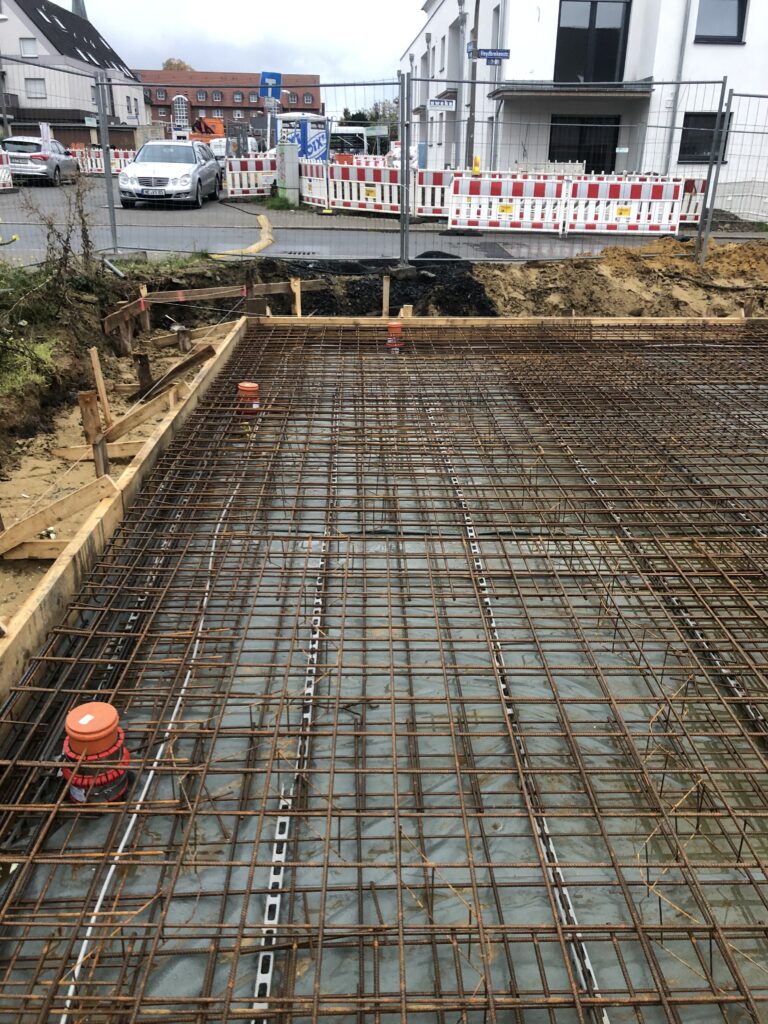 IMG_4576 Bauarbeiten des Fundaments einer Stadtvilla in Dortmund