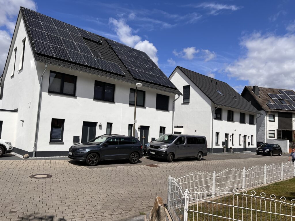 IMG_1202 Neubau Doppelhaushälfte mit Solaranlage und Wärmepumpe